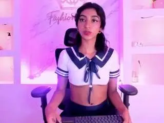 Hottie-vero  live sex cam