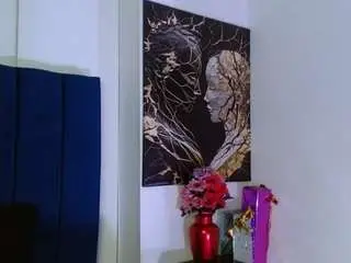 Julieta-wish  live sex cam