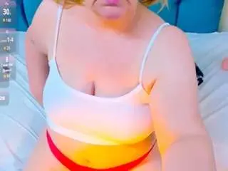 Nayla-garner  live sex cam