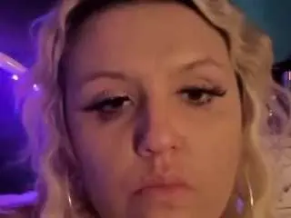 Reginaselene  live sex cam