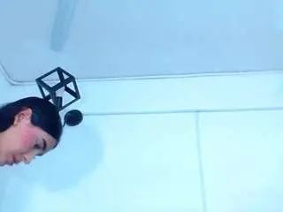 Srtaluciana  live sex cam