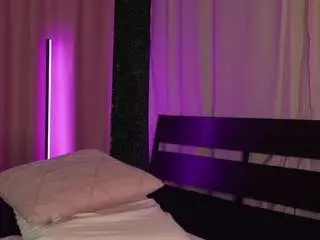 Webpetite  live sex cam