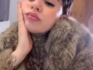 Alicee-love  live sex cam