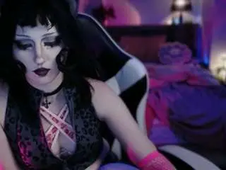 Brandy-queen  live sex cam