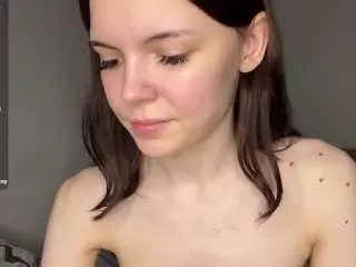Ernestinemalinky  live sex cam