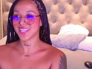 Kinsleybrown  live sex cam