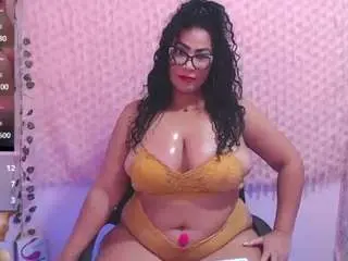 Mature-miilf  live sex cam