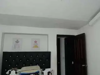 Sexy-bigboobs10  live sex cam