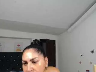 Sexy-bigboobs10  live sex cam