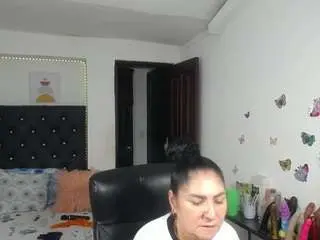 Sexy-bigboobs10  live sex cam