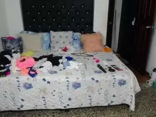 Sexy-bigboobs10  live sex cam