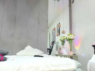 Sundy-rose  live sex cam