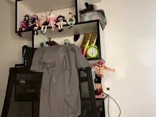 Tamekaalanis  live sex cam