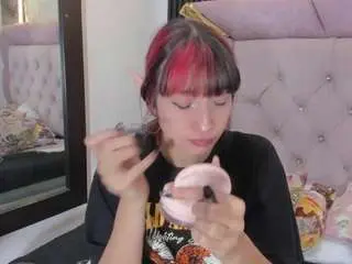 Dominique-110  live sex cam