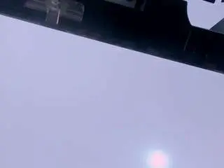 Sky-saenz  live sex cam