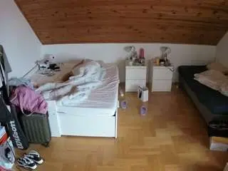 Voyeurcam-julmodels-greybed-3  live sex cam