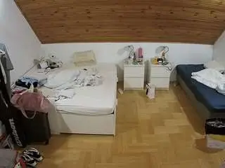 Voyeurcam-julmodels-greybed-3  live sex cam