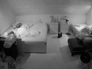 Voyeurcam-julmodels-greybed-3  live sex cam