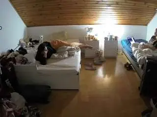 Voyeurcam-julmodels-greybed-3  live sex cam