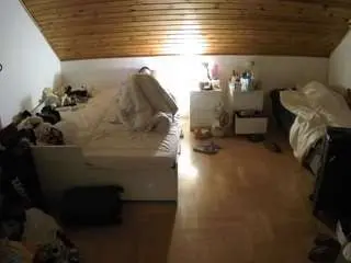 Voyeurcam-julmodels-greybed-3  live sex cam