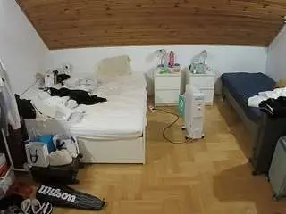 Voyeurcam-julmodels-greybed-3  live sex cam