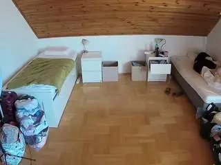 Voyeurcam-julmodels-greybed-3  live sex cam