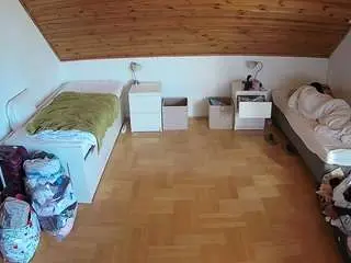 Voyeurcam-julmodels-greybed-3  live sex cam