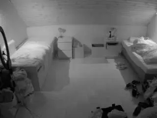 Voyeurcam-julmodels-greybed-3  live sex cam