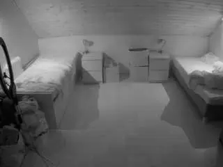 Voyeurcam-julmodels-greybed-3  live sex cam