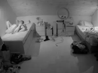 Voyeurcam-julmodels-greybed-3  live sex cam