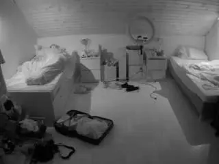 Voyeurcam-julmodels-greybed-3  live sex cam