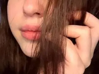 Youngkurzinski  live sex cam