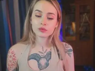 Avivafaith  live sex cam