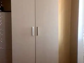 Beverleevier  live sex cam