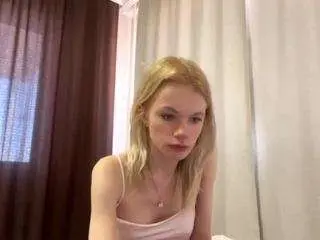 Lashandraculhane  live sex cam