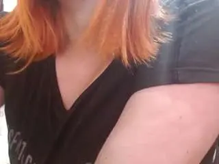 Saray-extrovert  live sex cam