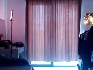 Wellwellliza  live sex cam