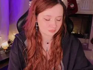 Carolinawinter  live sex cam