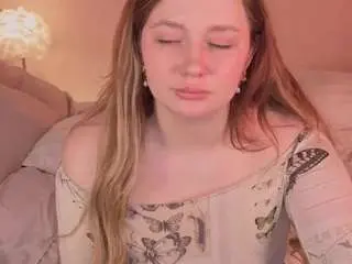 Carolinawinter  live sex cam