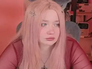 Carolinawinter  live sex cam