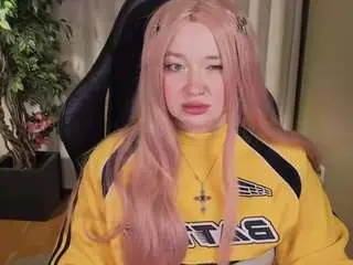 Carolinawinter  live sex cam