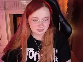 Carolinawinter  live sex cam
