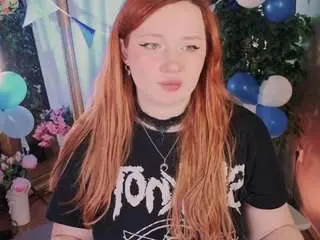 Carolinawinter  live sex cam