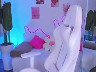 Ginnygingergirl  live sex cam