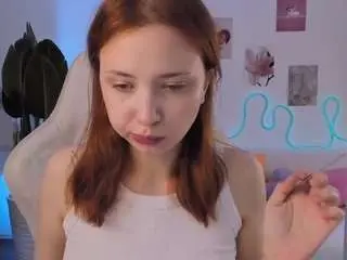 Ginnygingergirl  live sex cam