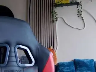 Karoline1201  live sex cam