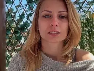 Karoline1201  live sex cam