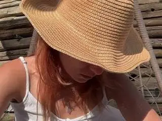 Karoline1201  live sex cam