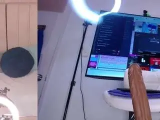 Lilith-stone  live sex cam