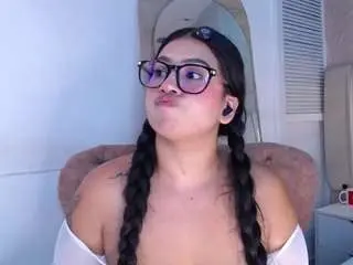 Lilith-stone  live sex cam